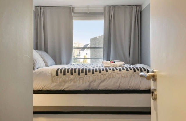 Lovely Apartment in Knokke - 10 min from beach