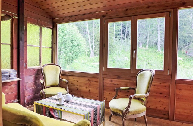 Hermoso apartamento para 10 personas con WIFI, TV, patio y aparcamiento