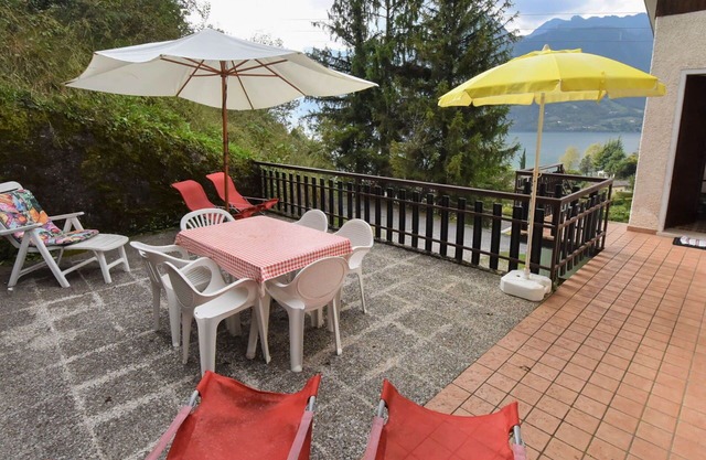 Hermoso apartamento para 14 personas con TV, terraza, mascotas permitida y aparcamiento