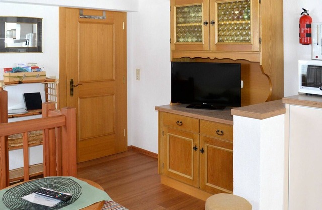 Hermoso apartamento para 3 personas con WIFI, patio y aparcamiento