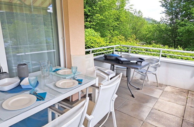 Bonito apartamento para 4 personas con WIFI, TV, terraza y aparcamiento