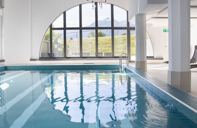 Precioso apartamento con piscina, WIFI, TV, balcón, vista panorámica y aparcamiento