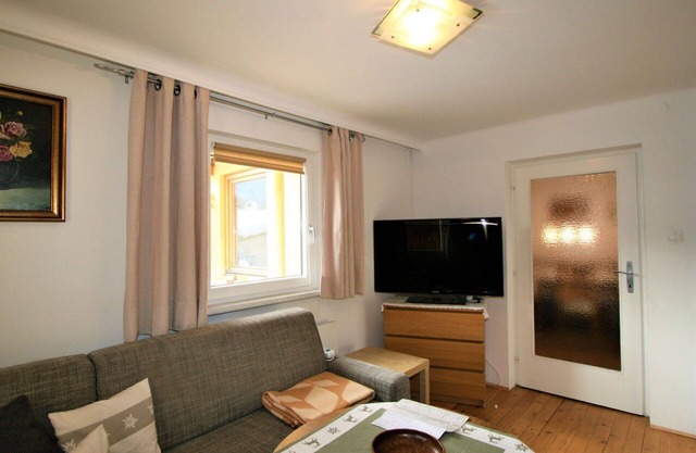 Precioso apartamento para 4 personas con TV, patio, mascotas permitida y aparcamiento