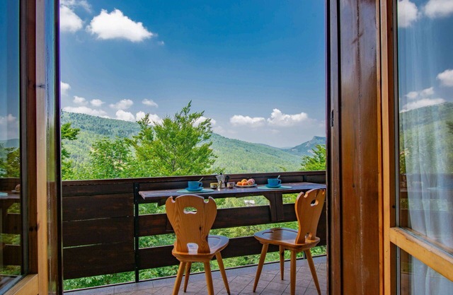 Bonito apartamento para 4 personas con WIFI, TV, terraza, mascotas permitida y aparcamiento