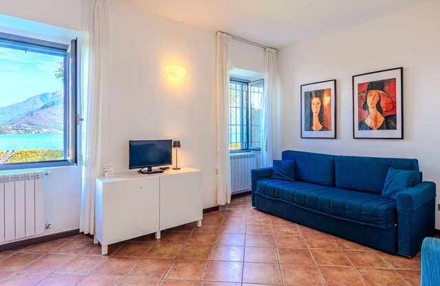 Hermoso apartamento para 4 personas con WIFI, TV y patio