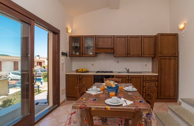 Bonito apartamento para 4 personas con WIFI, TV, terraza, mascotas permitida y aparcamiento