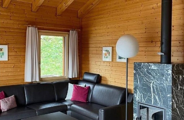 Lovely apartment for 6 guests with WIFI, TV and balcony