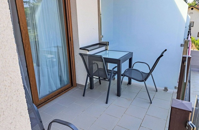Bonito apartamento para 6 personas con WIFI, TV, balcón y aparcamiento