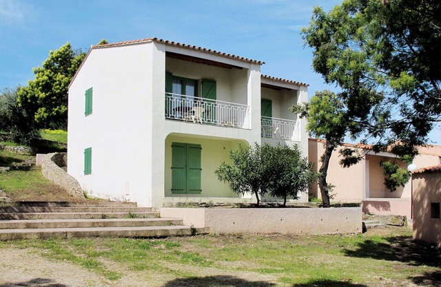 Bonito apartamento para 2 personas con WIFI, TV, terraza y aparcamiento