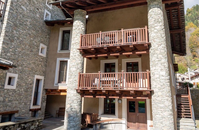 Acogedor apartamento para 4 personas con piscina, WIFI, TV, terraza y aparcamiento