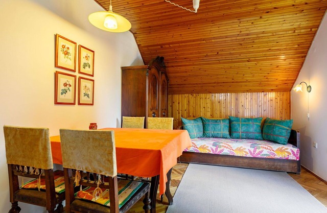 Precioso apartamento para 4 personas con A/C, WIFI, TV, terraza y aparcamiento