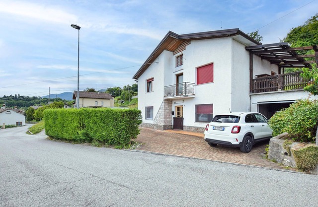 Lovely apartment in Pedavena with WiFi