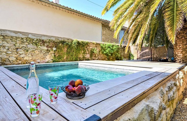 Precioso apartamento en Pujaut con WiFi