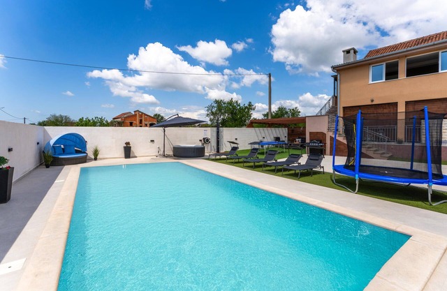 Precioso apartamento en Skabrnja