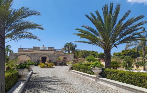 Lovely Apartment In Torricella With Wifi