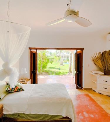 Lovely Beach Apartment in Tranquil Playa Bonita