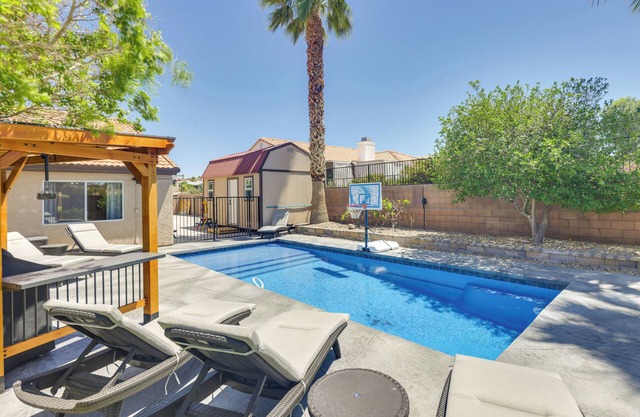 Lovely Bullhead City Retreat w/ Patio & Grill!
