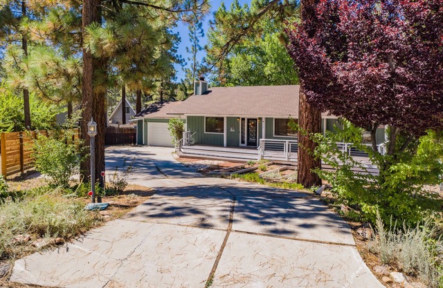 Lovely cabin with Spa/Dog-friendly/BBQ/EV Charger