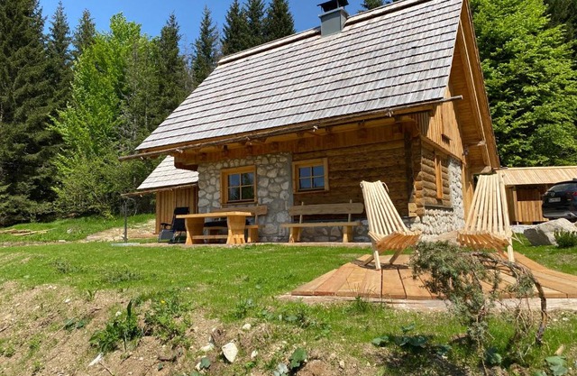 Lovely Cottage in a mountain wilderness of the National Park