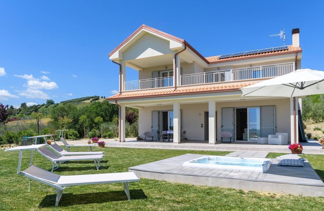 Preciosa casa en Appignano del Tronto