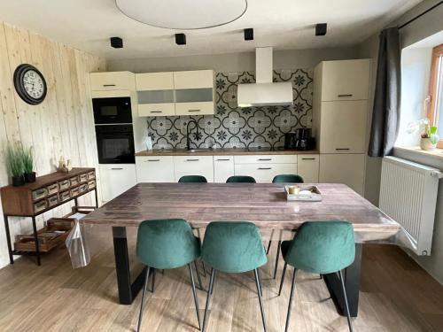 Lovely Home 1, with private terrace and Whirlpool,4-6 pers
