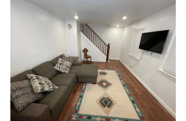 Lovely Home at foot of the Gunks w/ Babbling Brook