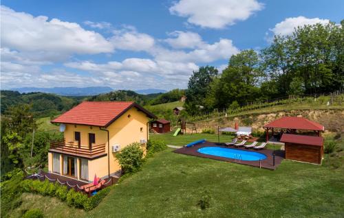 Lovely Home In Bobovec Rozganski