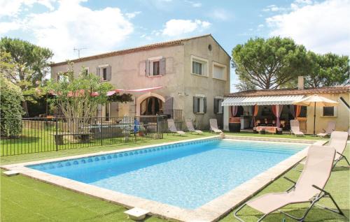 Lovely Home In Châteaurenard