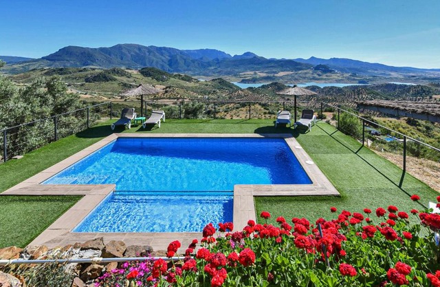 Lovely Home In El Jaral