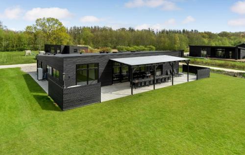 Lovely Home In Glesborg With Sauna