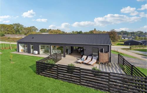 Lovely Home In Haderslev With Wifi