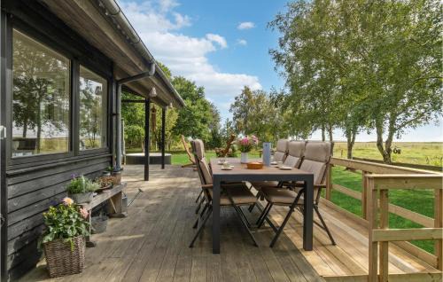 Lovely Home In Hadsund With Wifi