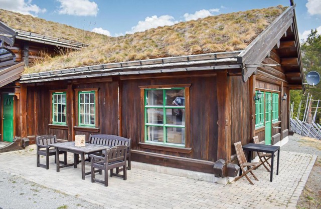 Lovely Home In Hemsedal With Wifi