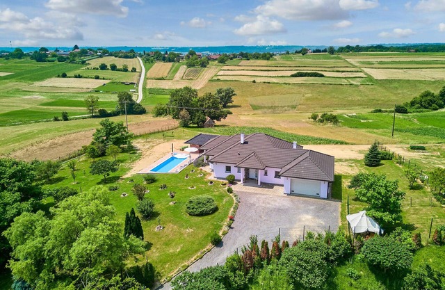 Preciosa casa en Krizevci