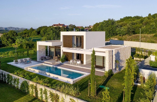 Preciosa casa en Labin - Rabac