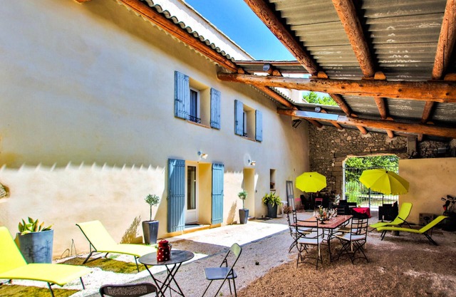 Preciosa casa en Merindol con WiFi