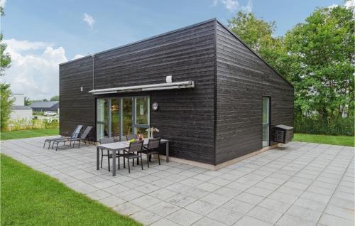 Lovely Home In Nexø With Wifi