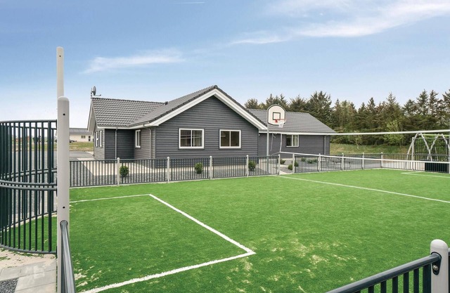 Preciosa casa en Spøttrup con sauna