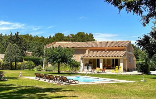 Lovely Home In St Cannat