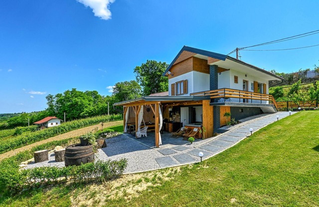 Preciosa casa en Sveti Urban con sauna