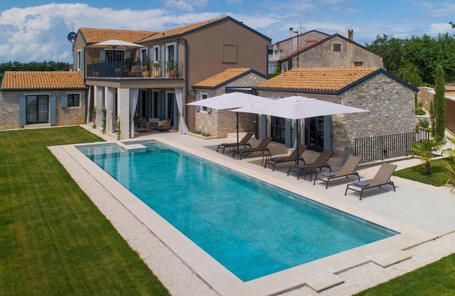 Preciosa casa en Umag con sauna