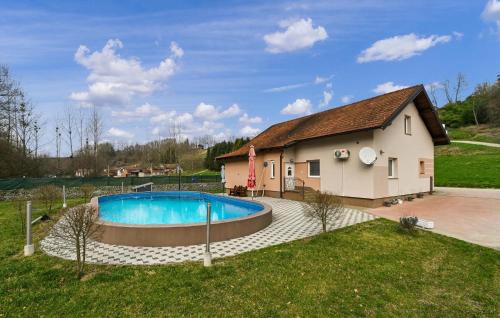 Lovely Home In Vinogradi Ludbreski