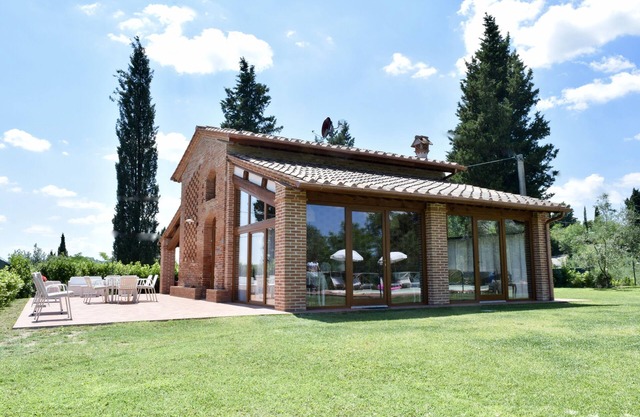 Lovely House in a Scenic Paiceful Location