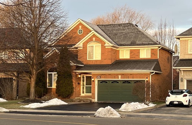 Lovely House in Mississauga