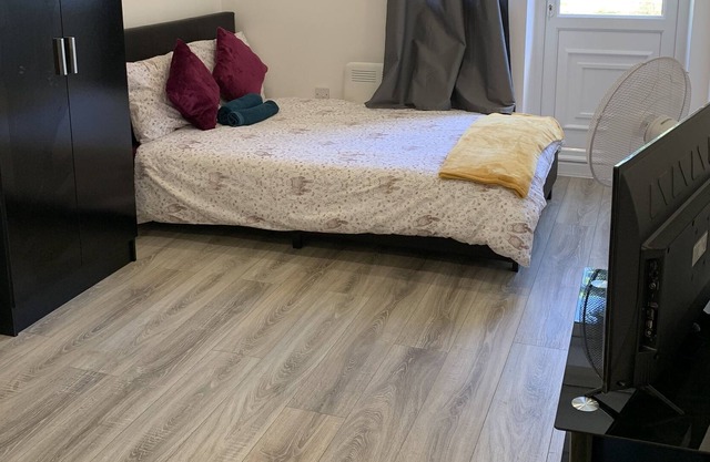 Lovely London studio flat