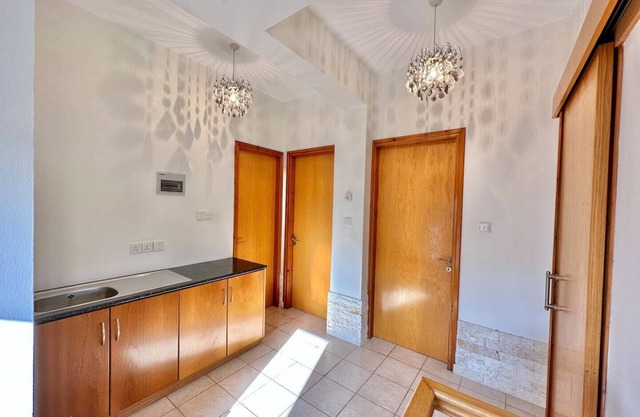 Lovely Pool Villa in Pyla