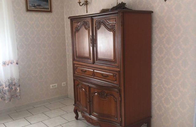 Lovely room in Provence 5 minutes from the golf course, 50 meters from the tennis court.