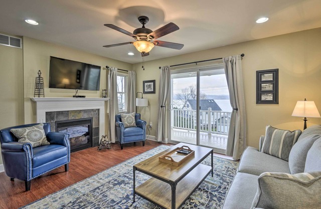 Lovely Rushville Home w/ Canandaigua Lake Views!