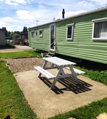 Lovely Static 8 Bed Caravanat at Billing Aquadrome