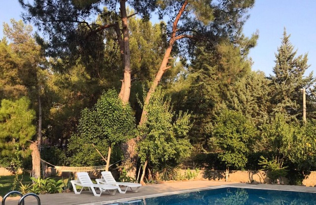 Lovely Summer House with Shared Pool in Kepez